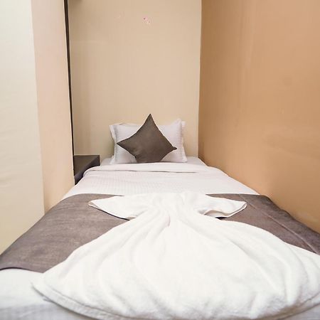 Hotel Middleton Nxt Bhubaneswar Esterno foto