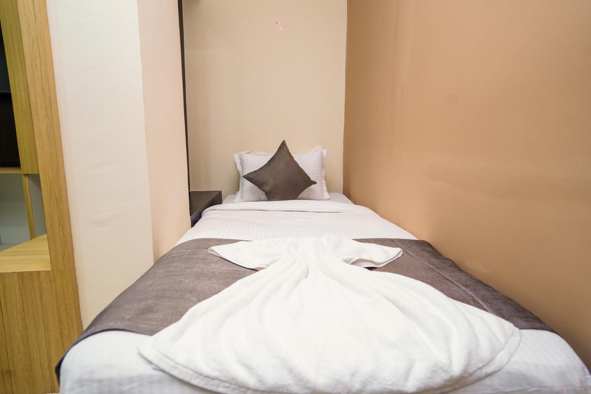 Hotel Middleton Nxt Bhubaneswar Esterno foto